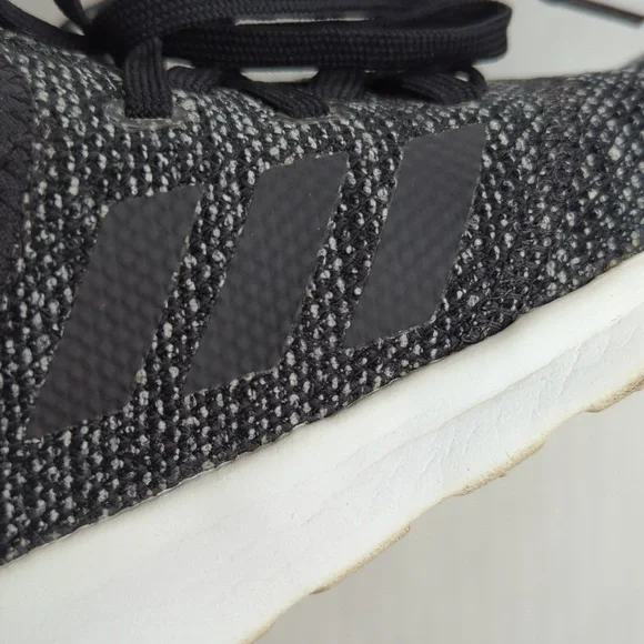 Adidas Cloud Foam Memory Footbed Lightweight Athletic Sneakers 7 Black White - Picture 8 of 14